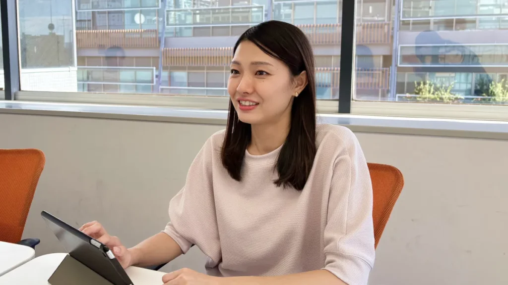 プロフィール